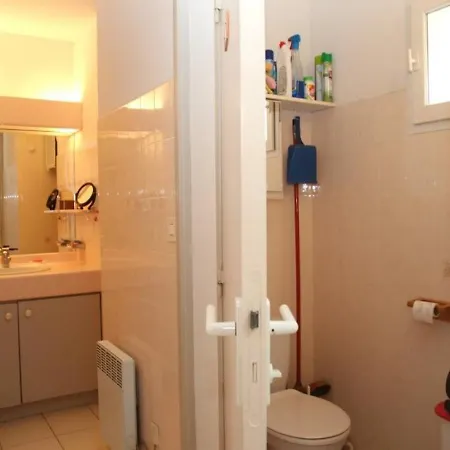 La Plage 9 *